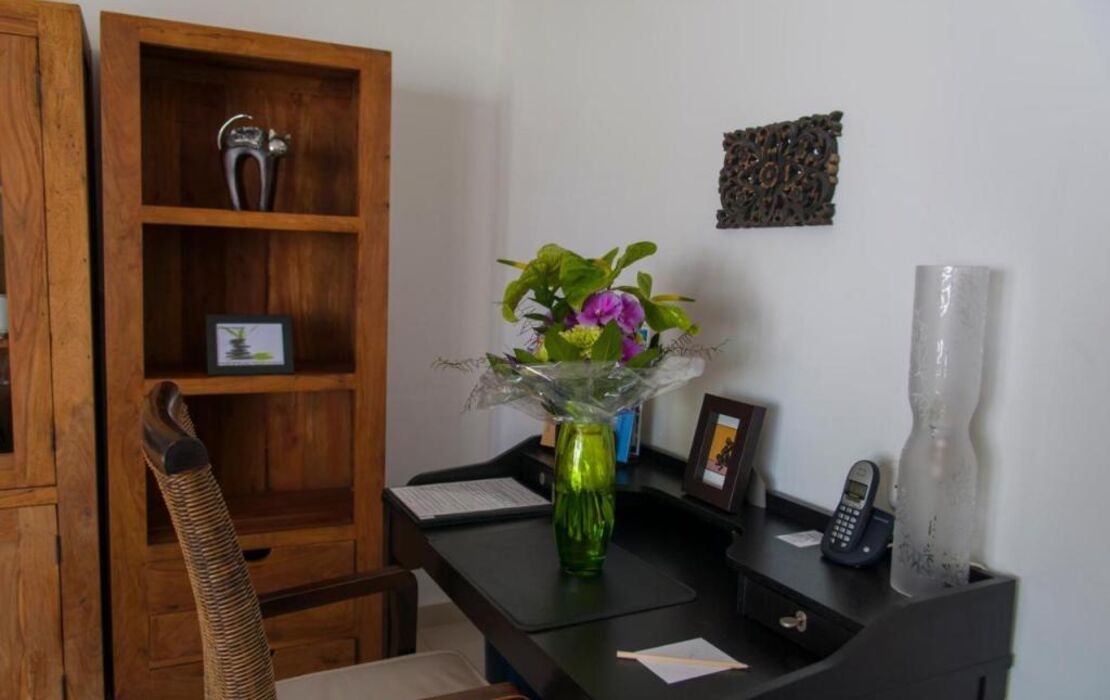 Birdcage Gay Men Resort and Lifestyle Hotel