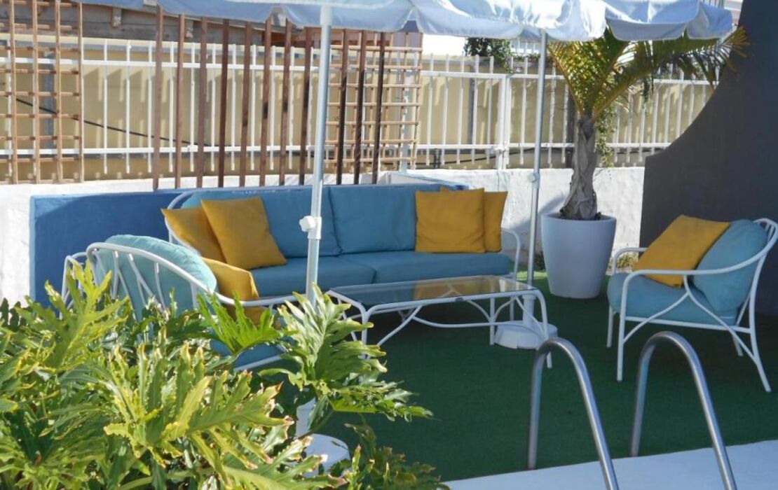 Beach Boys Resort Men Only solo hombres