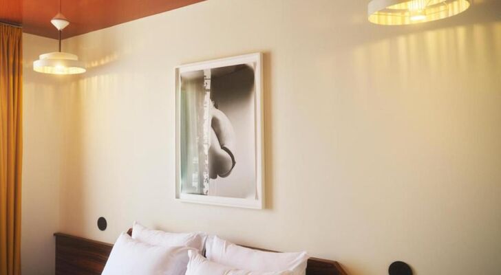 Hôtel Présent - Entrée autonome, réception en ligne - Encore Mieux