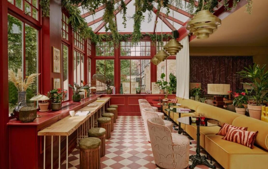 Ember Locke Kensington