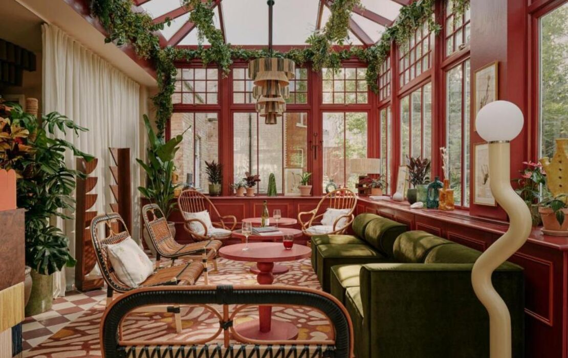 Ember Locke Kensington