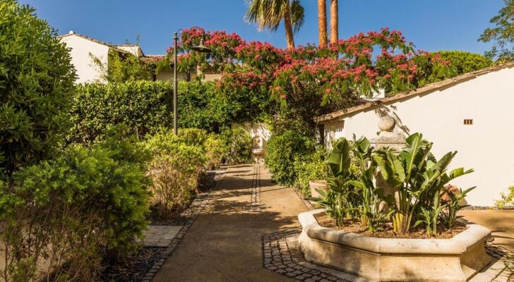 Hôtel La Tartane Saint-Tropez