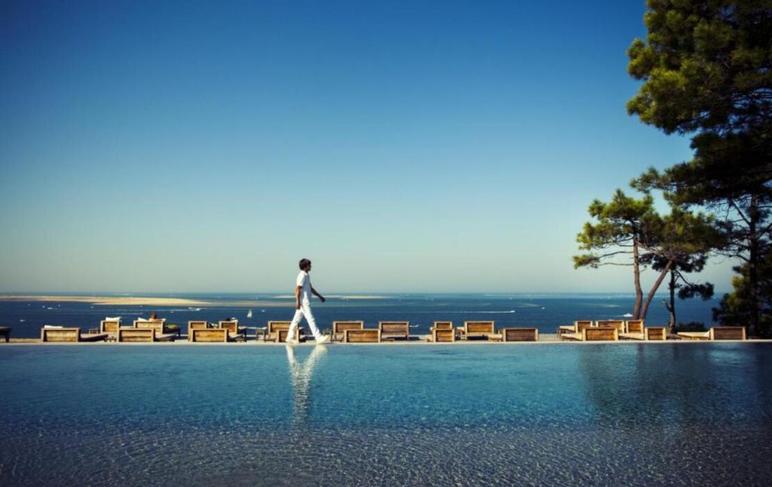 Hotel La Co(o)rniche