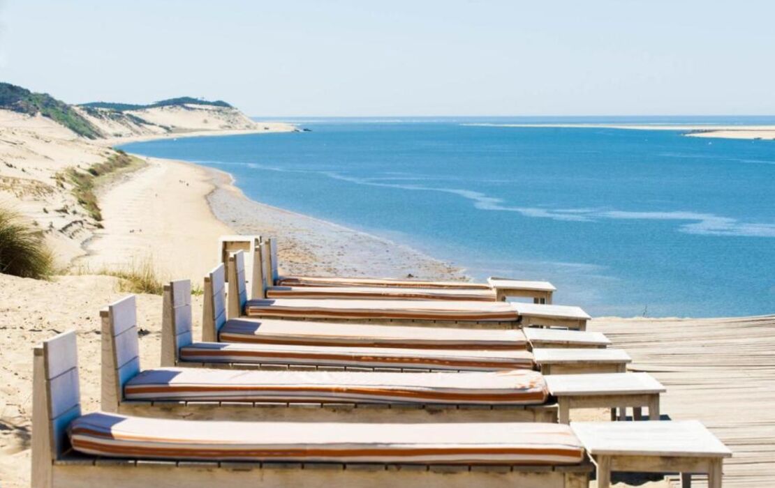 Hotel La Co(o)rniche