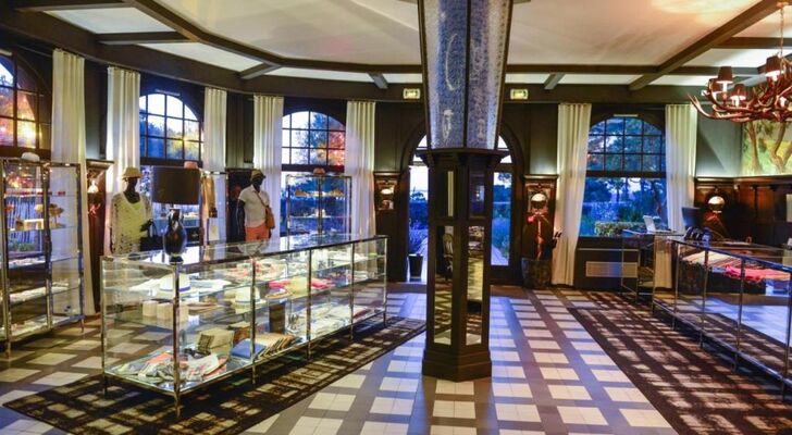 Hotel La Co(o)rniche