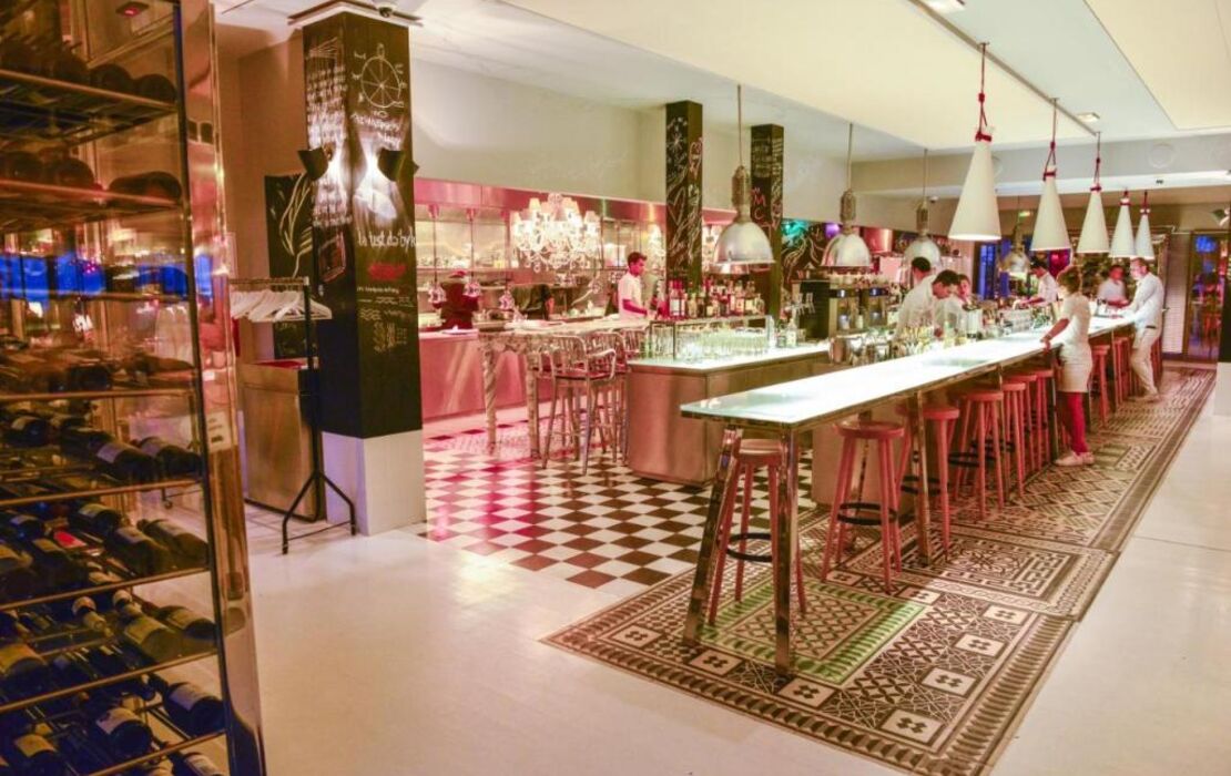 Hotel La Co(o)rniche