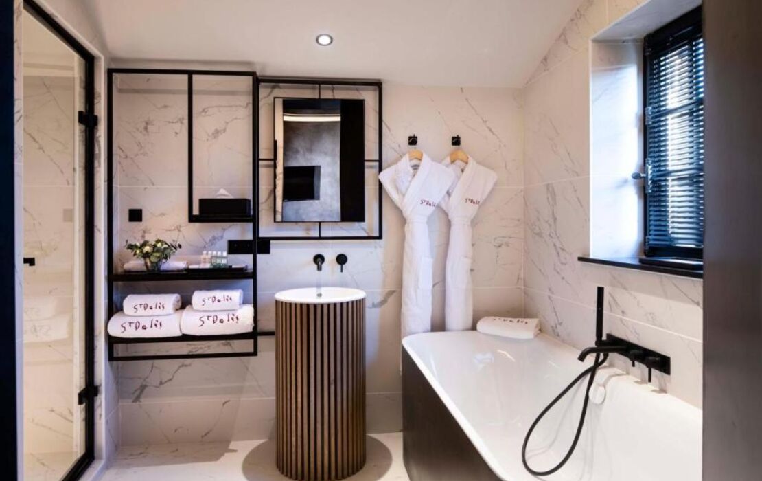 Hôtel Saint-Delis - La Maison du Peintre - Relais & Châteaux