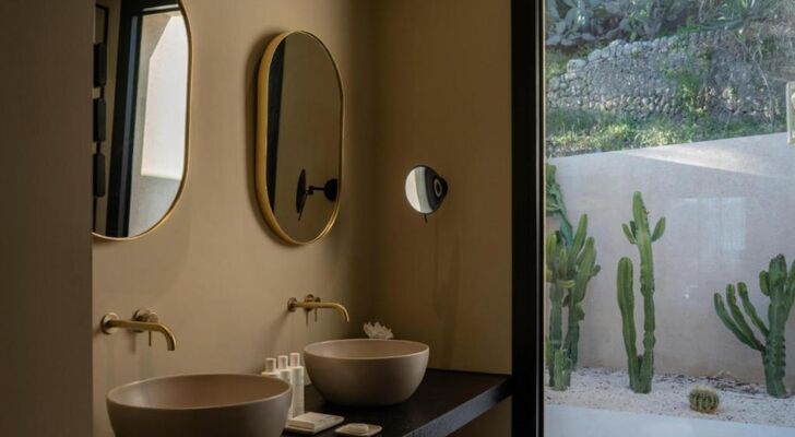 The Lodge Mallorca, Small Luxury Hotels