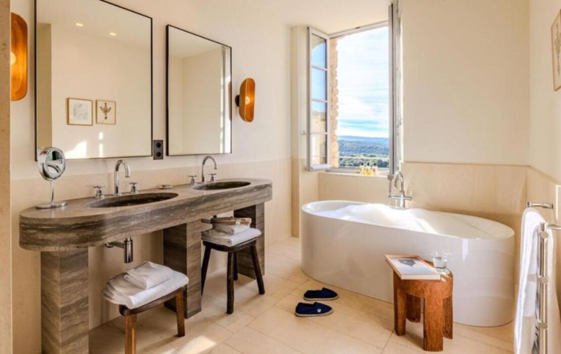 Hotel Crillon le Brave