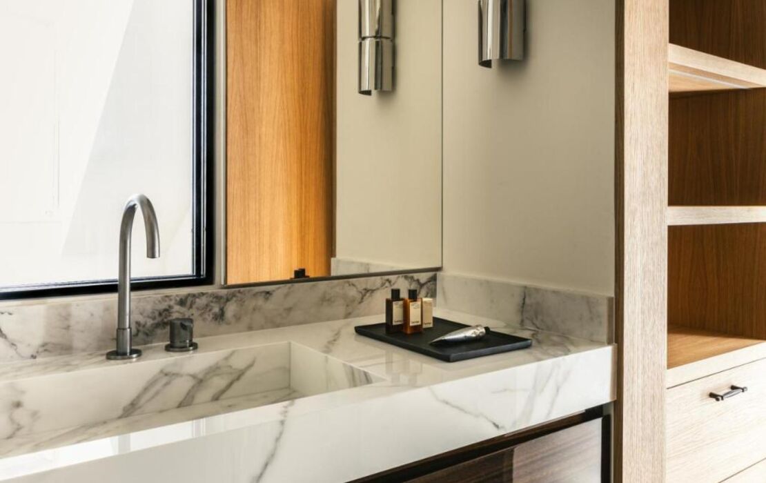 Mondovi Luxury Suites