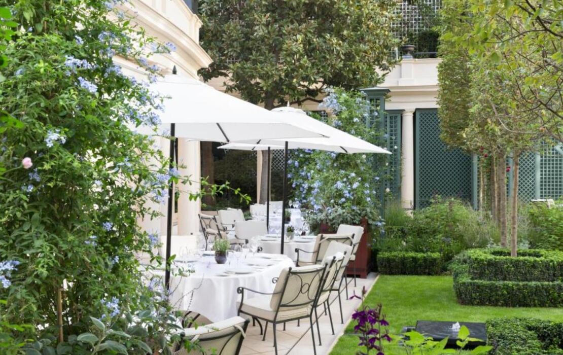 Le Bristol Paris, Oetker Hotels