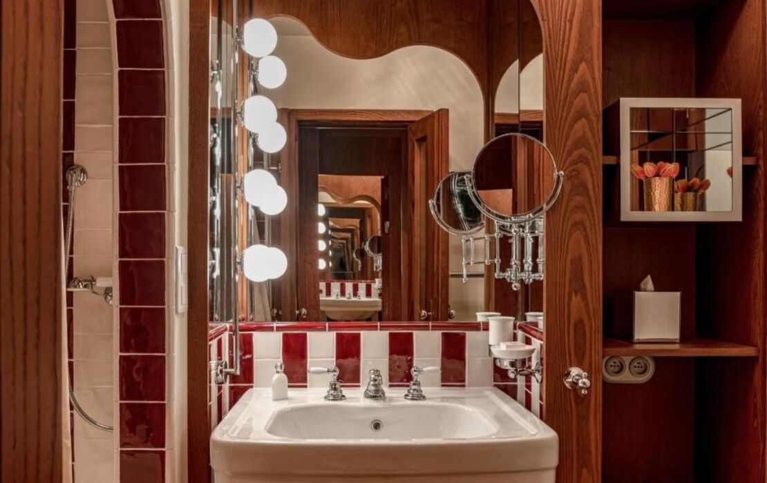 Château des Fleurs Hôtel & Spa Paris