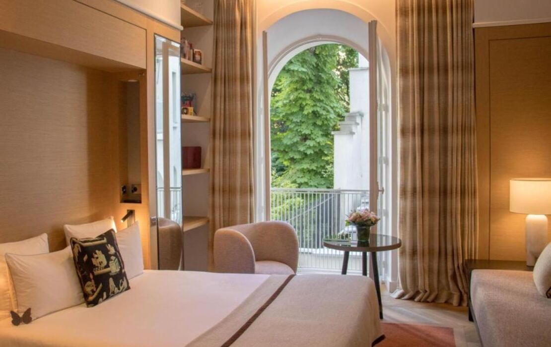 Hôtel De Sers Champs Elysées Paris