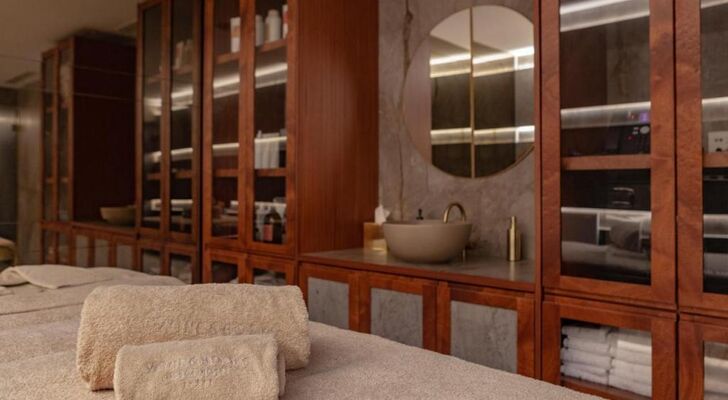 Wine & Books Lisboa Hotel