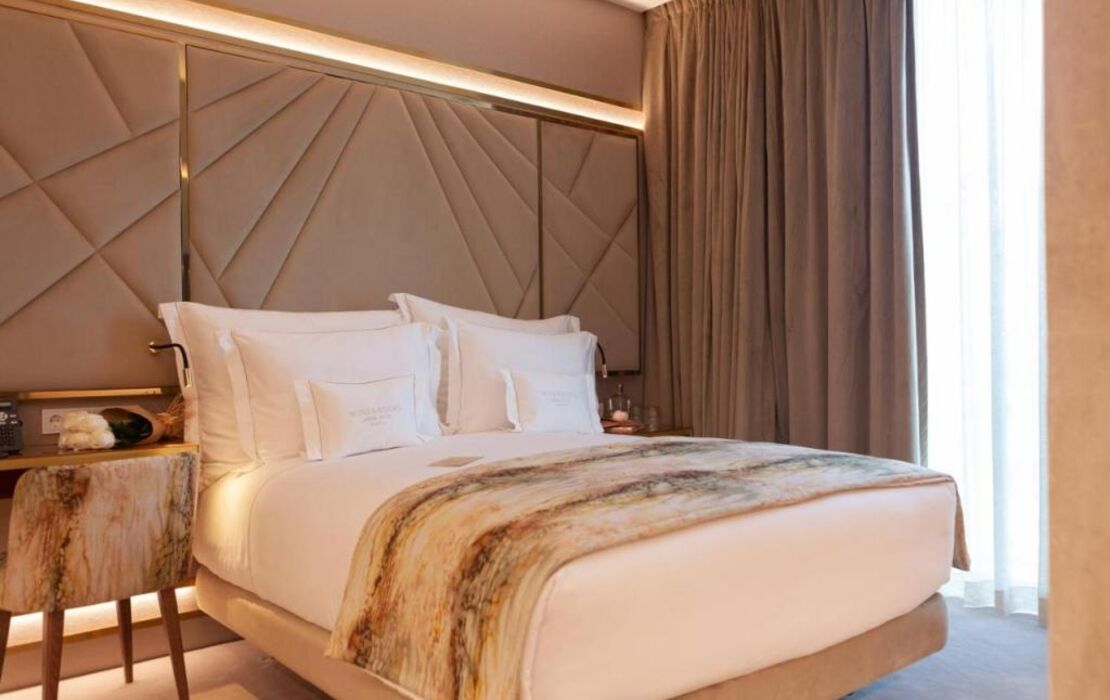 Wine & Books Lisboa Hotel