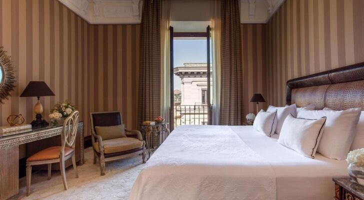Anantara Palazzo Naiadi Rome Hotel - A Leading Hotel of the World