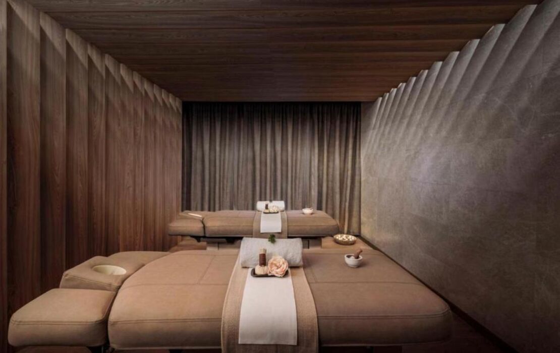 Anantara Palazzo Naiadi Rome Hotel - A Leading Hotel of the World