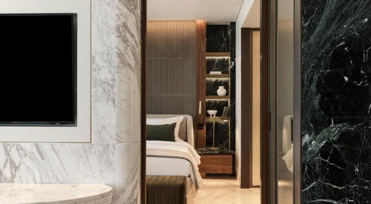 Anthology of Athens, The Leading Hotels of the World