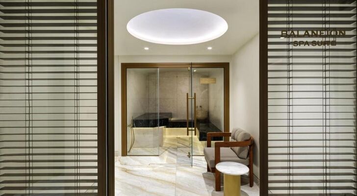 Anthology of Athens, The Leading Hotels of the World