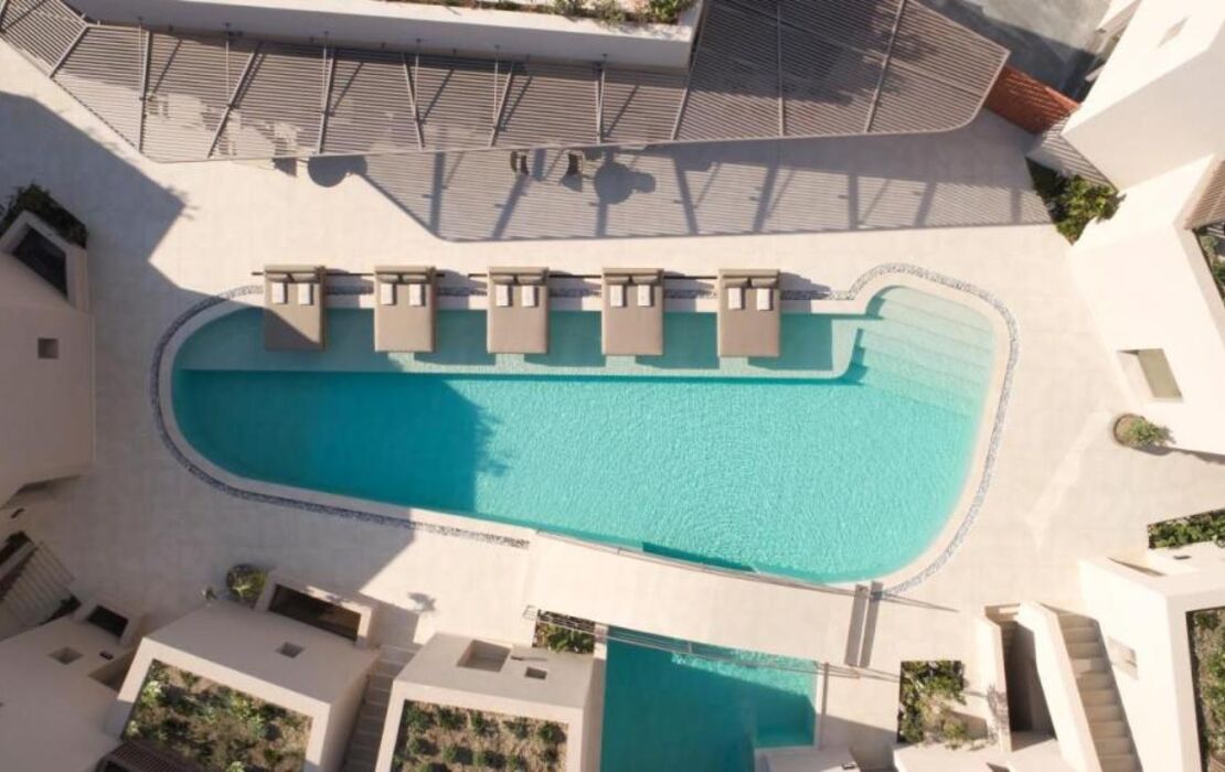 Enarma Suites & Spa Wellness Retreat