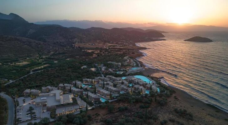 Rocrita Lifestyle Beach Resort