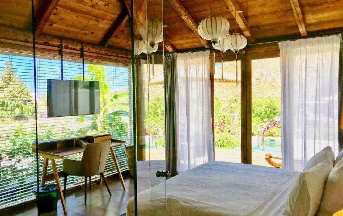 Caesars Gardens Hotel & Spa - Adults Only