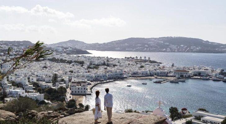 Deos Mykonos - A Myconian Collection Hotel