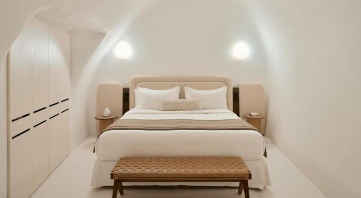 Mystique, a Luxury Collection Hotel, Santorini