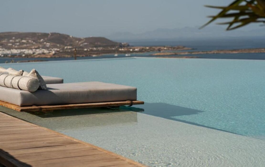 Mythic Paros , Adults Only