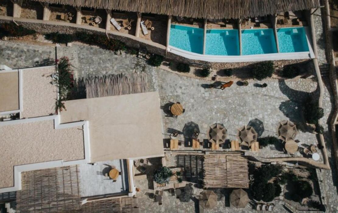 Mythic Paros , Adults Only