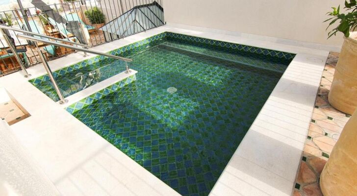 Cristine Bedfor Sevilla Boutique Hotel