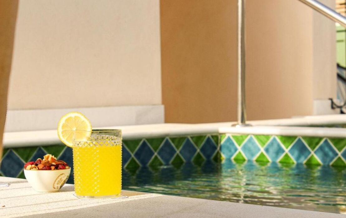 Cristine Bedfor Sevilla Boutique Hotel
