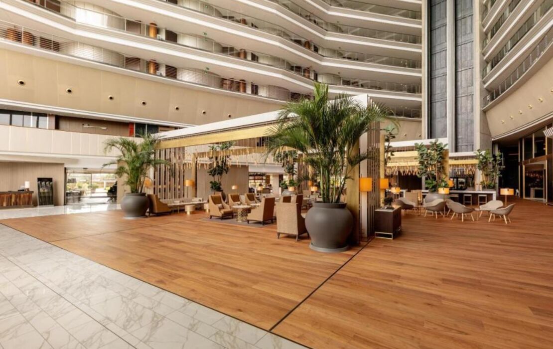 Torre Melina, a Gran Meliá Hotel