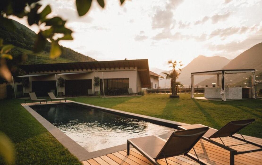 Pitzner - Winery & Suites