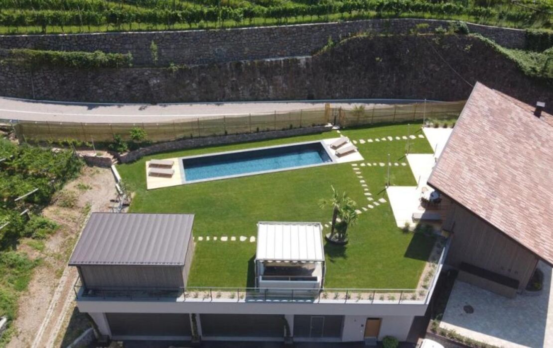 Pitzner - Winery & Suites