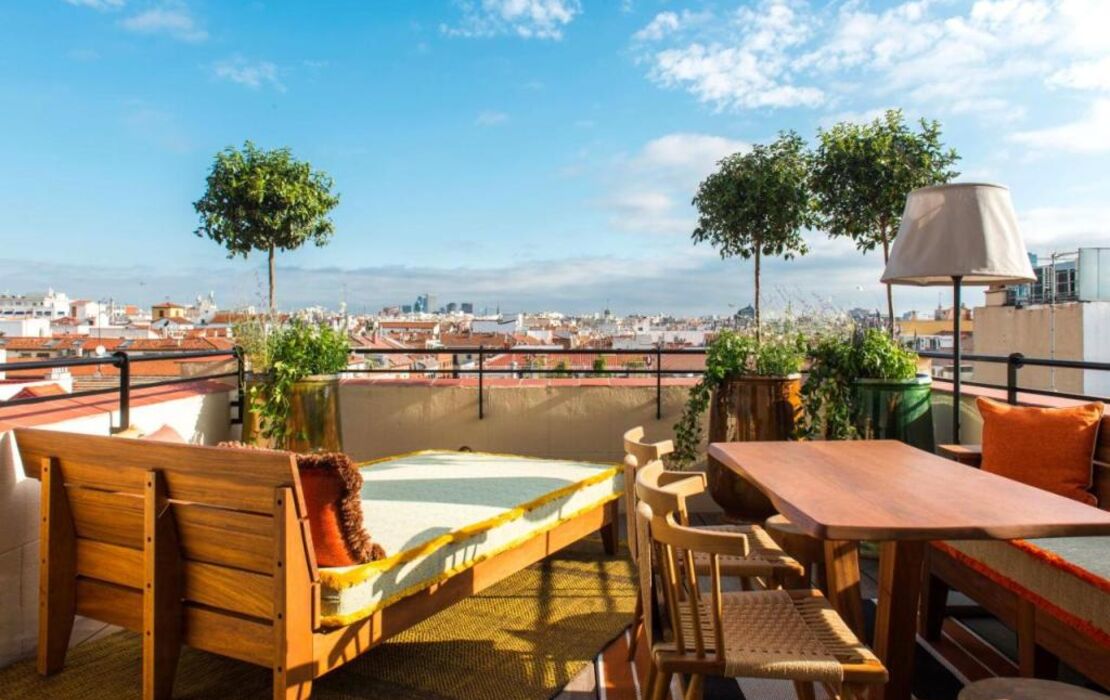 Brach Madrid - Evok Collection